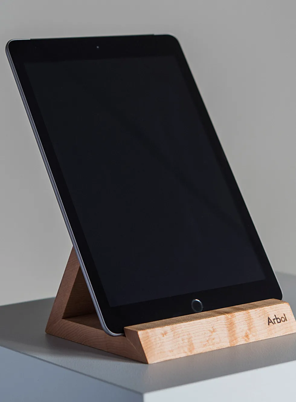 Tablet holder