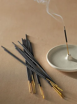 Teakwood & tobacco incense sticks