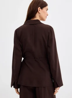 Thin belt flowy hammered blazer