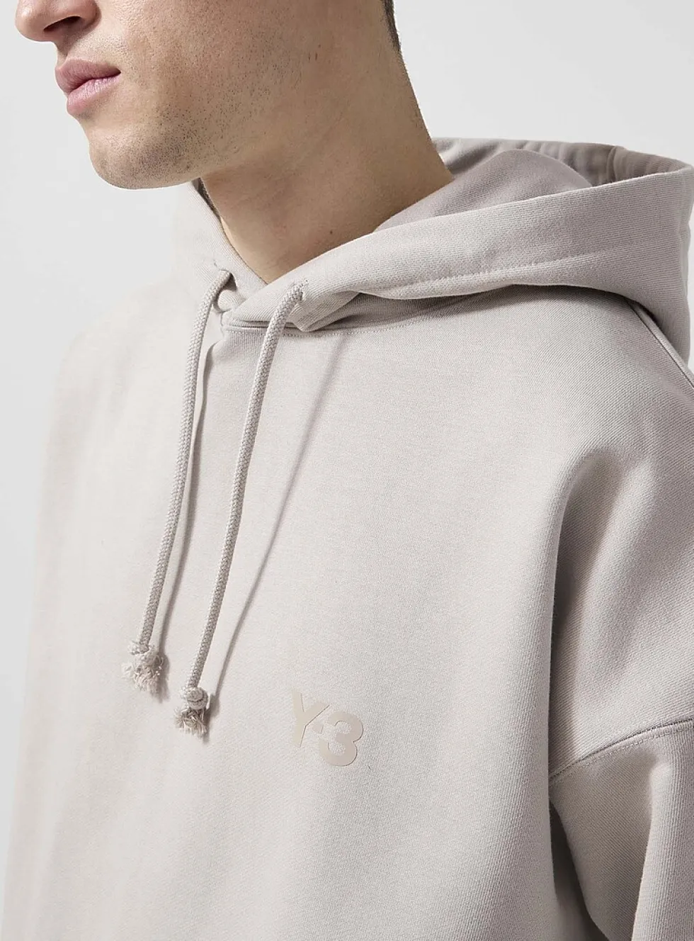 Tone-on-tone logo hoodie