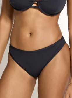 Trimmed slim bikini