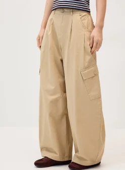 Twill barrel-leg cargo pant