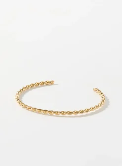 Twisted openwork golden bracelet