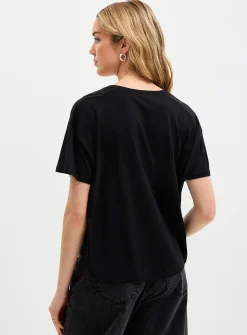 Ultra-soft cropped boxy tee