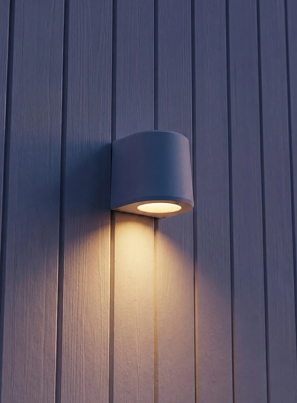 Umea arched wall sconce
