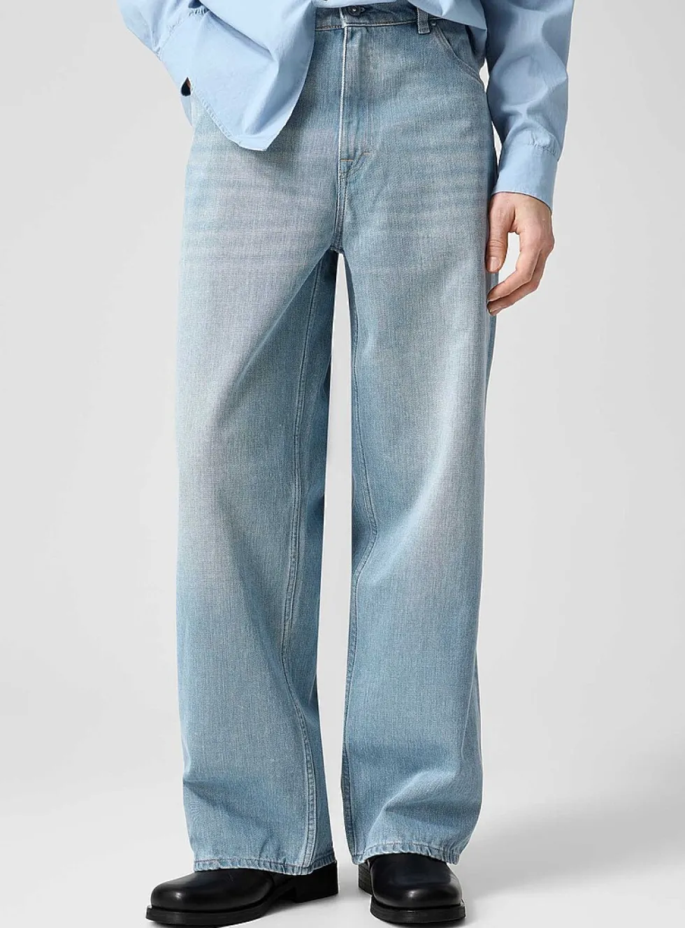 Vast light blue wide-leg jean