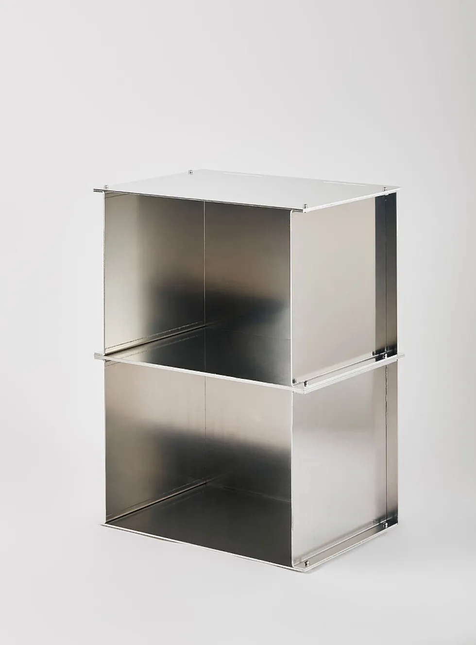 Venn raw aluminum side table