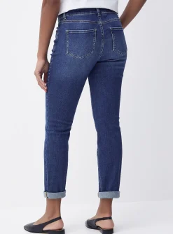 Very stretchy faded jean