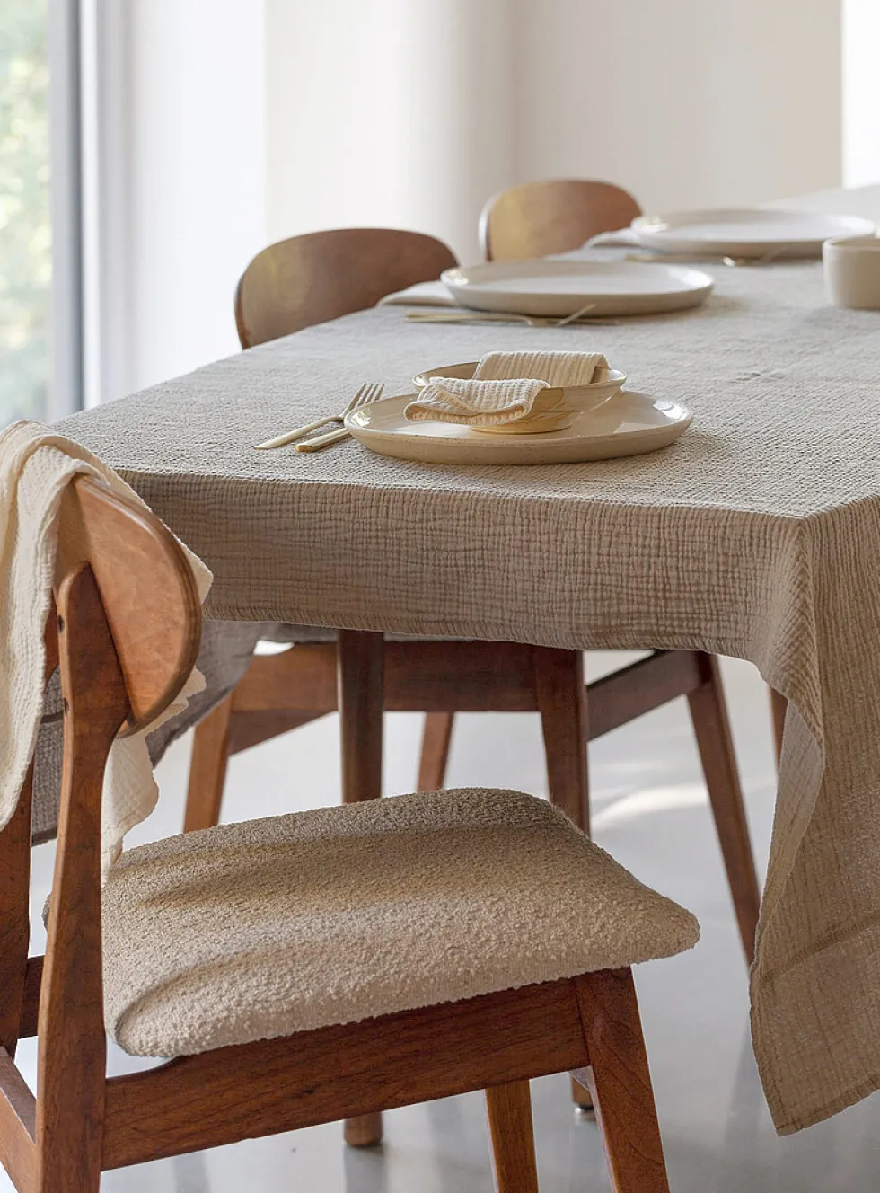 Waffled cotton tablecloth