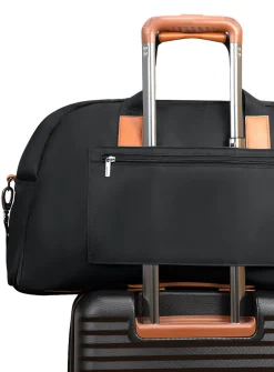 Weekender travel bag